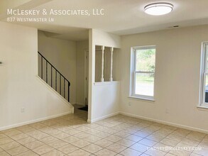 837 Westminster Ln in Virginia Beach, VA - Building Photo - Building Photo