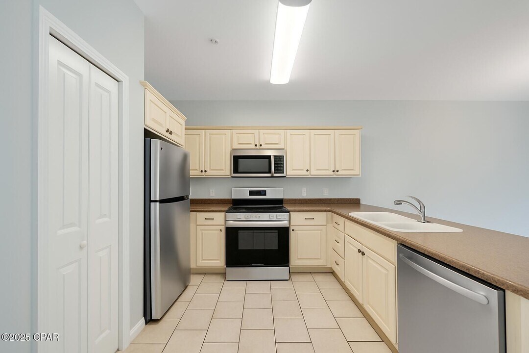 1842 Annabellas Dr in Panama City Beach, FL - Building Photo