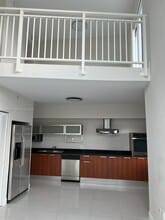 1650 Brickell Ave, Unit 206 in Miami, FL - Foto de edificio - Building Photo