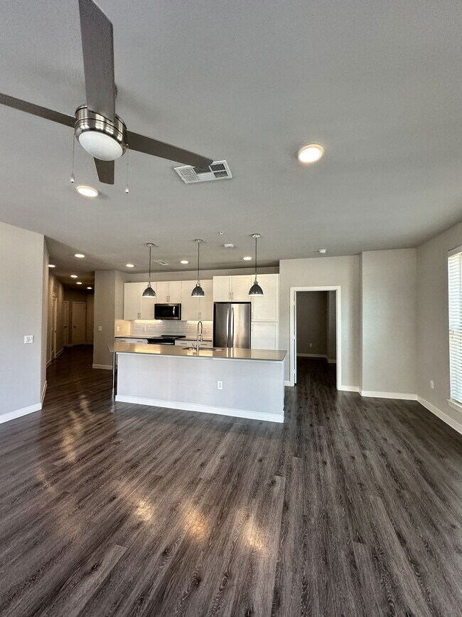 5701 McKinney Pl Dr in McKinney, TX - Building Photo - Building Photo