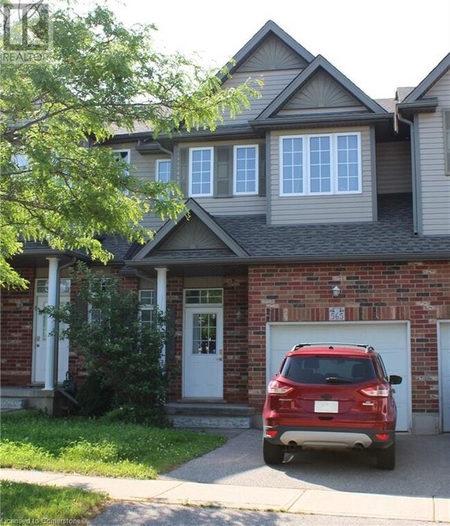 property at 565 Violet St