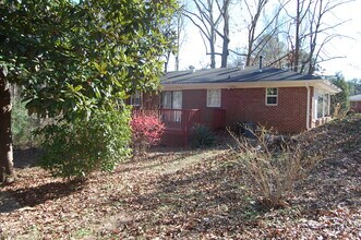 1806 Fairview Drive Southwest in Austell, GA - Building Photo - Building Photo