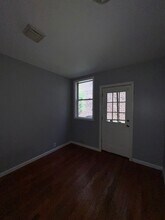 62 Van Reypen St in Jersey City, NJ - Foto de edificio - Building Photo