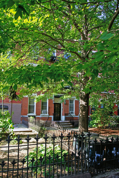 CARROL GARDEN in Brooklyn, NY - Foto de edificio