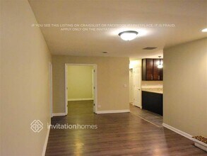 5900 S Brainard Ave in La Grange, IL - Building Photo - Building Photo