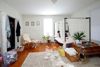 822 Clarendon St in Durham, NC - Building Photo - Building Photo