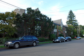 The Oriental in Portland, OR - Building Photo - Building Photo