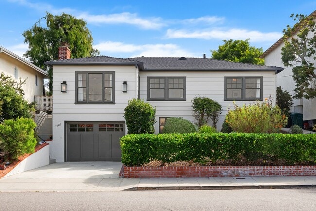 7125 Monte Vista Ave