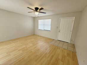 306 White Dr in Tallahassee, FL - Building Photo - Building Photo