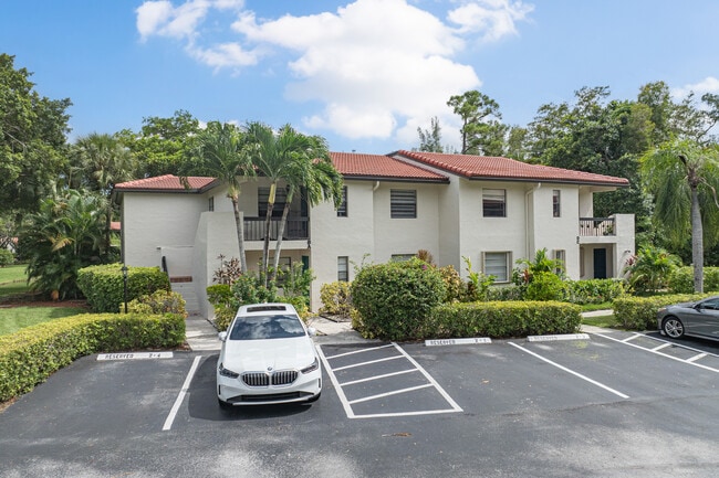 The Palms of Boca Lago