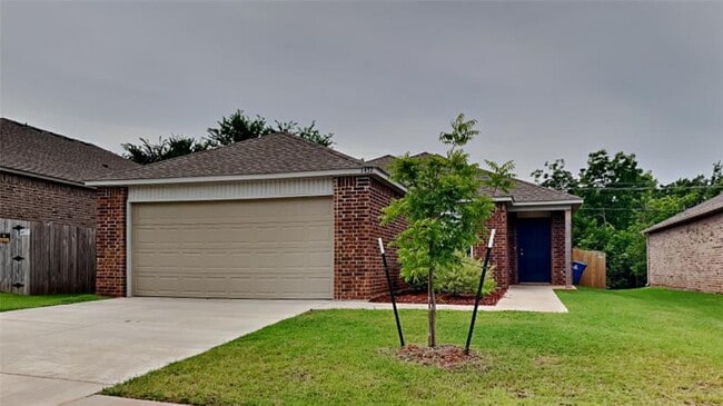 1432 Dustin Dr in Edmond, OK - Building Photo - Building Photo