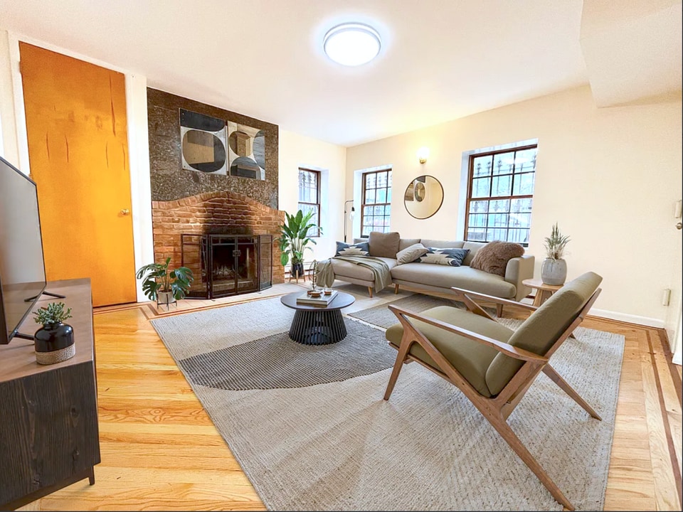32 Greene Ave, Unit 1 in Brooklyn, NY - Building Photo