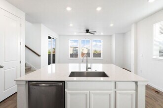 17319 E 95th Pl in Commerce City, CO - Building Photo - Building Photo