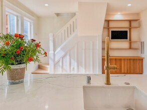 11 Surrey St in San Francisco, CA - Building Photo - Building Photo