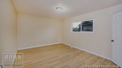 992 Cleveland St in Redwood City, CA - Building Photo - Building Photo