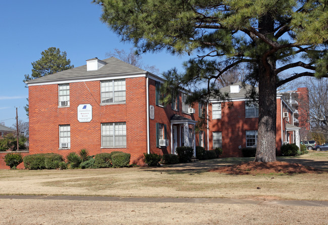 Meredith Manor in Tuscaloosa, AL - Building Photo - Building Photo