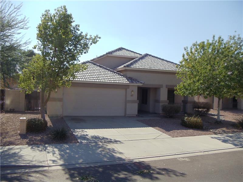 10755 W Encanto Blvd in Avondale, AZ - Building Photo