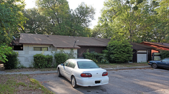 8360 Country Walk Dr in Pensacola, FL - Building Photo - Building Photo