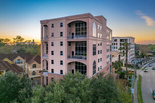 Memorial Cove Lofts in Houston, TX - Foto de edificio - Building Photo