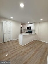 141 Rancocas Rd in Mount Holly, NJ - Building Photo - Building Photo