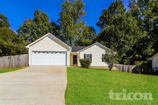 208 Winchester Dr, Unit 1210 in Villa Rica, GA - Building Photo