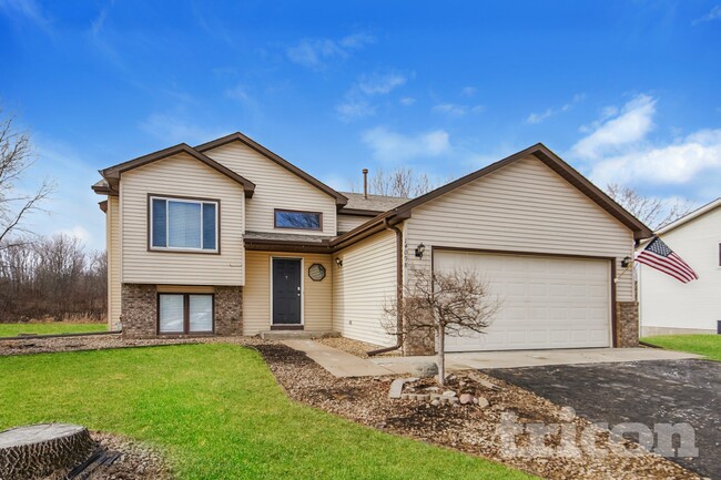 property at 14098 Yosemite Ave S