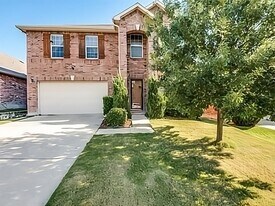 9898 Dartmouth Dr in Frisco, TX - Building Photo