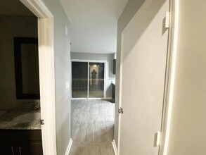 846 School Rd-Unit -A in Hampton, GA - Building Photo - Building Photo