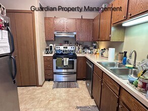 15800 26th Ave N in Minneapolis, MN - Building Photo - Building Photo