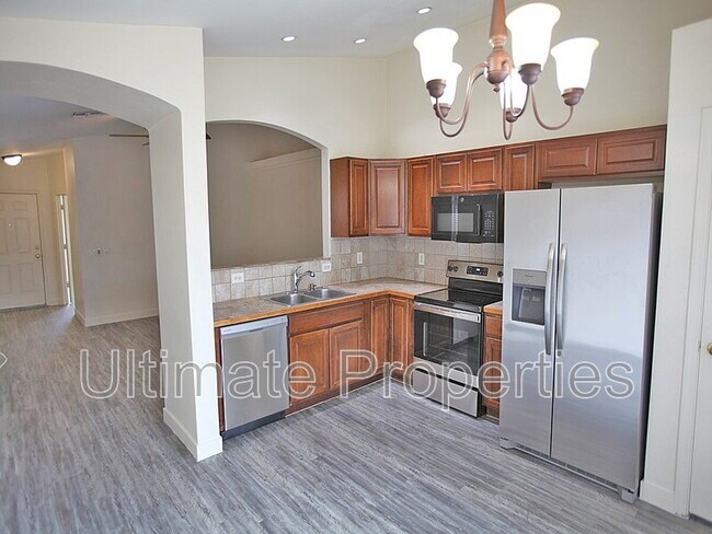 8918 W Avalon Dr in Phoenix, AZ - Building Photo - Building Photo