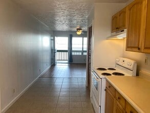 464 Kalanikoa St in Hilo, HI - Building Photo - Building Photo