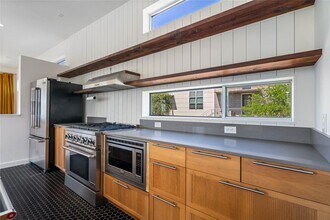 5334 Sendero Hills Pkwy in Austin, TX - Building Photo - Building Photo