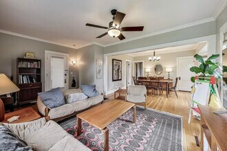 36 E Touhy Ave in Park Ridge, IL - Building Photo - Building Photo