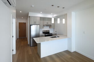 Balsam in Aspen Spring in Calgary, AB - Building Photo - Interior Photo