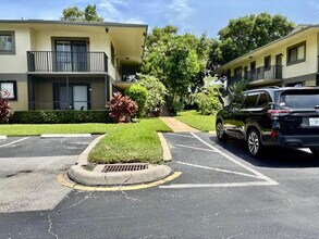 610 Trace Cir in Deerfield Beach, FL - Building Photo - Building Photo