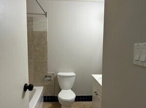 9108-9127 127 Ave NW in Edmonton, AB - Building Photo - Building Photo