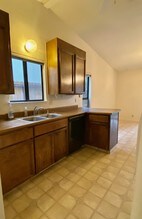 526 Penstock Dr in Grass Valley, CA - Building Photo - Building Photo