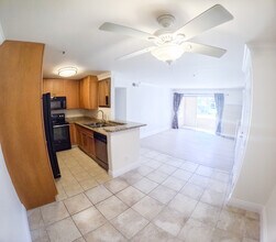 5654 Amaya Dr, Unit 150 in La Mesa, CA - Foto de edificio - Building Photo