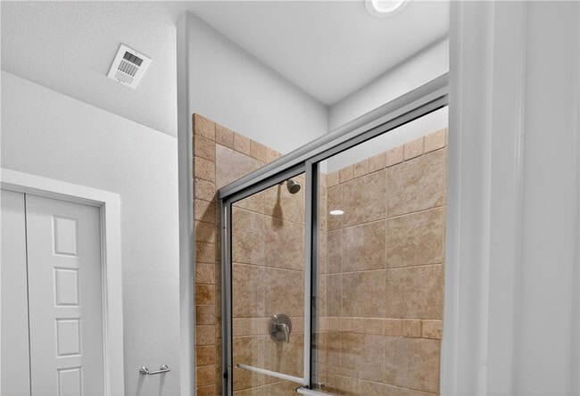 2304 SW Juniper Ave in Bentonville, AR - Building Photo - Building Photo