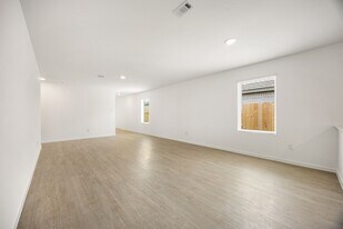 27418 Sweetwater Bay Dr in Katy, TX - Building Photo