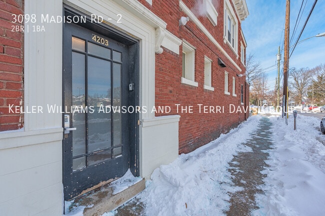 3098 Madison Rd in Cincinnati, OH - Building Photo - Building Photo