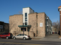 2742 Hennepin Ave in Minneapolis, MN - Foto de edificio - Building Photo