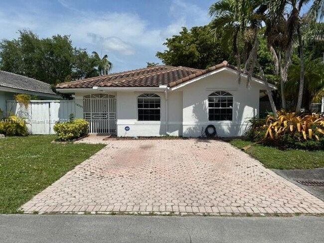 10351 SW 20th Terrace in Miami, FL - Building Photo - Building Photo