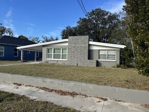 6410 N 20th St in Tampa, FL - Building Photo - Building Photo