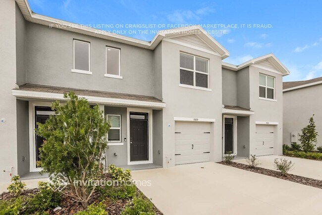 8459 Lofty Timber Wy in Wesley Chapel, FL - Building Photo - Building Photo