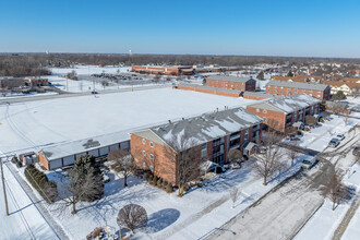 18240 Eagle Dr in Tinley Park, IL - Building Photo - Building Photo