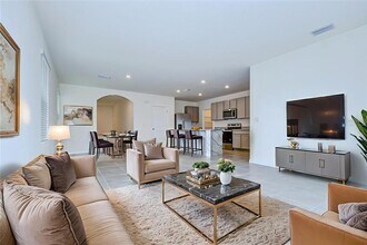 9176 Forge Breeze Lp in Wesley Chapel, FL - Building Photo - Building Photo