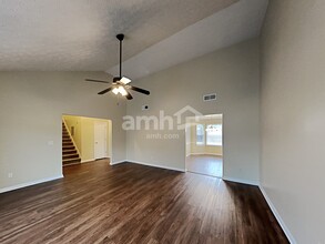 309 Foxbriar Ct in Loganville, GA - Building Photo - Building Photo