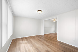 200 S Court St, Unit 204 S. Court St. in Warsaw, IN - Building Photo - Building Photo