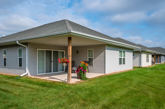 Ridge Road Homes in Green Bay, WI - Foto de edificio - Building Photo